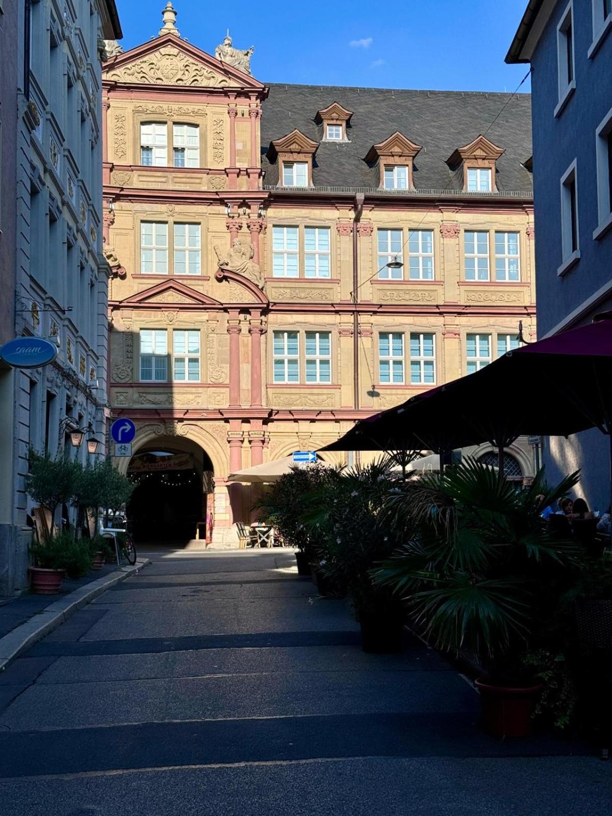Oldtown Gallery Apartment Wurzburgo Exterior foto